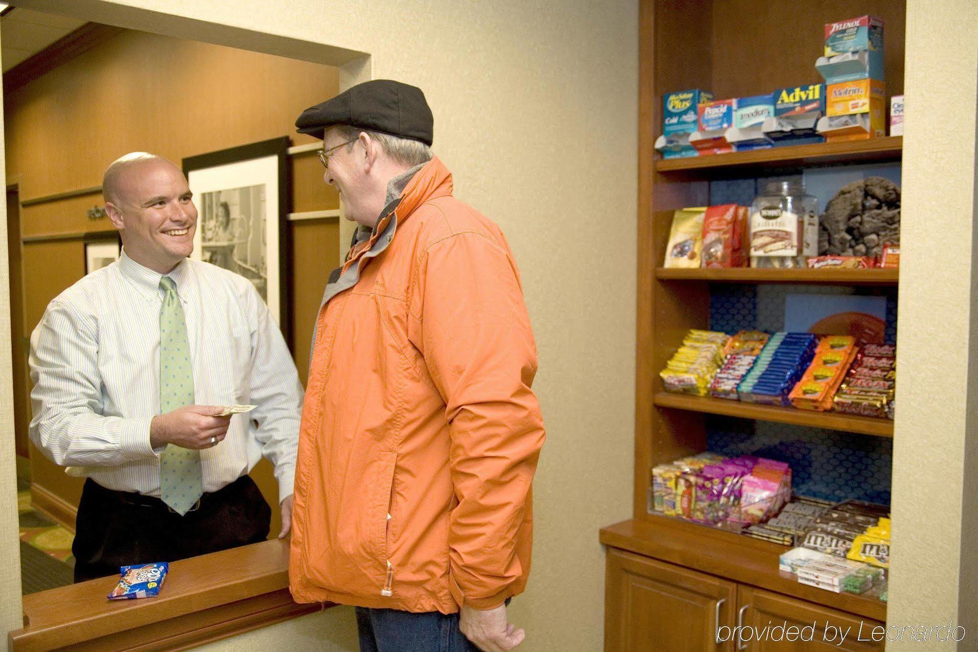 Hampton Inn & Suites Knoxville-Downtown Facilities photo